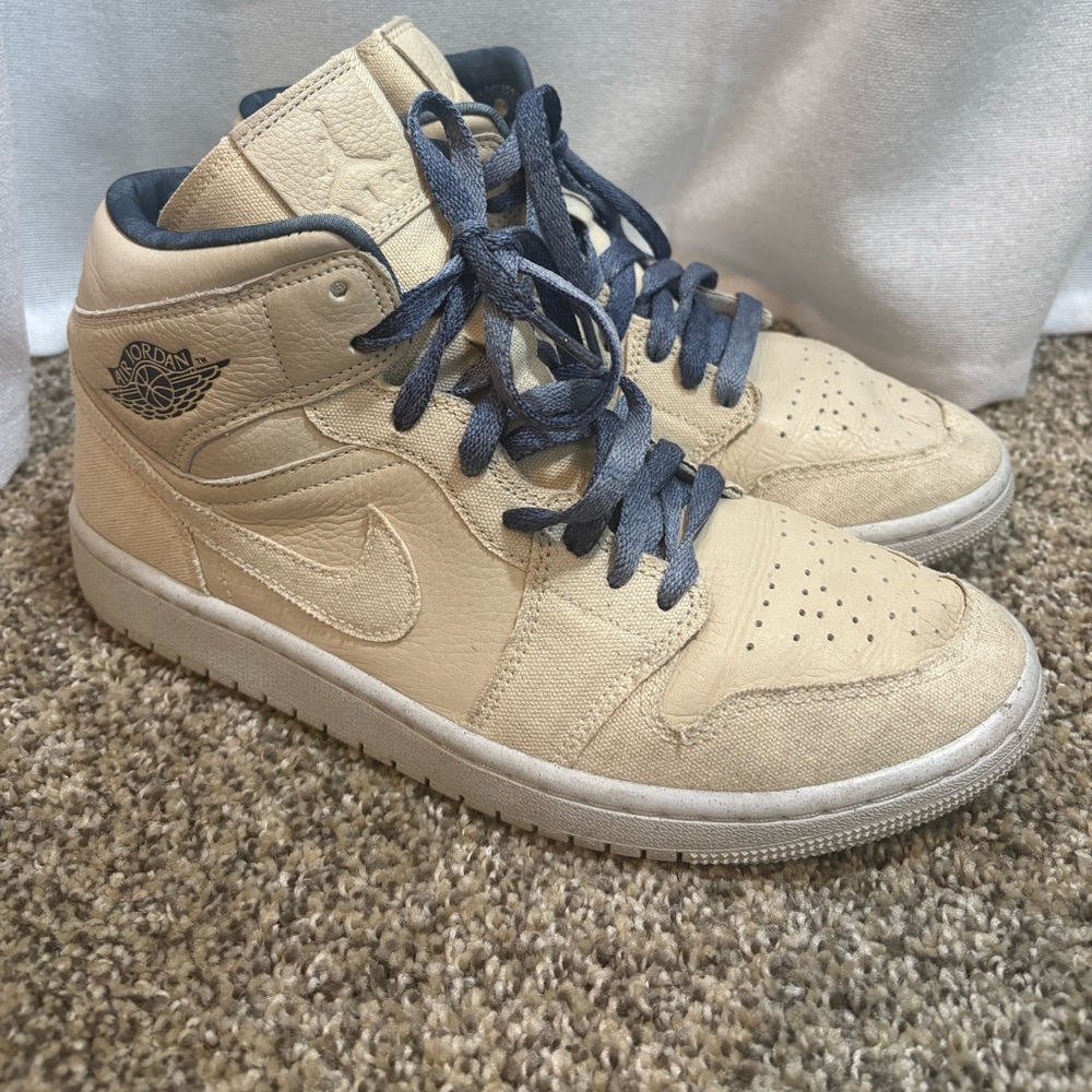 Women’s Air Jordan mid 1 se Sand drift Sneakers Shoes Basketball Nike Size 9 GUC